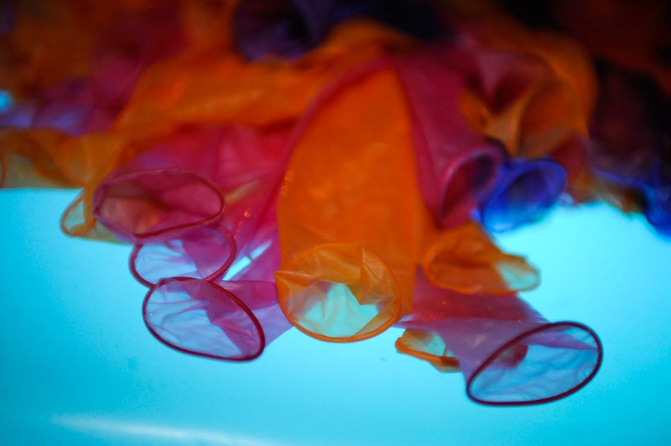 condomcouture2010-03